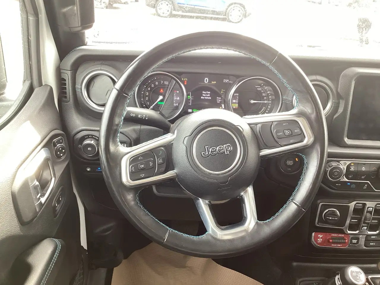 Jeep Wrangler снимка Jeep Wrangler