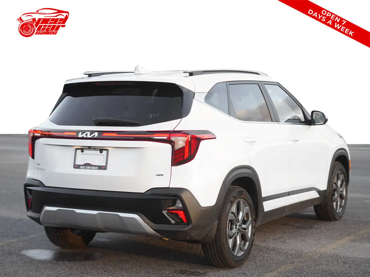 Kia Seltos photo Kia Seltos