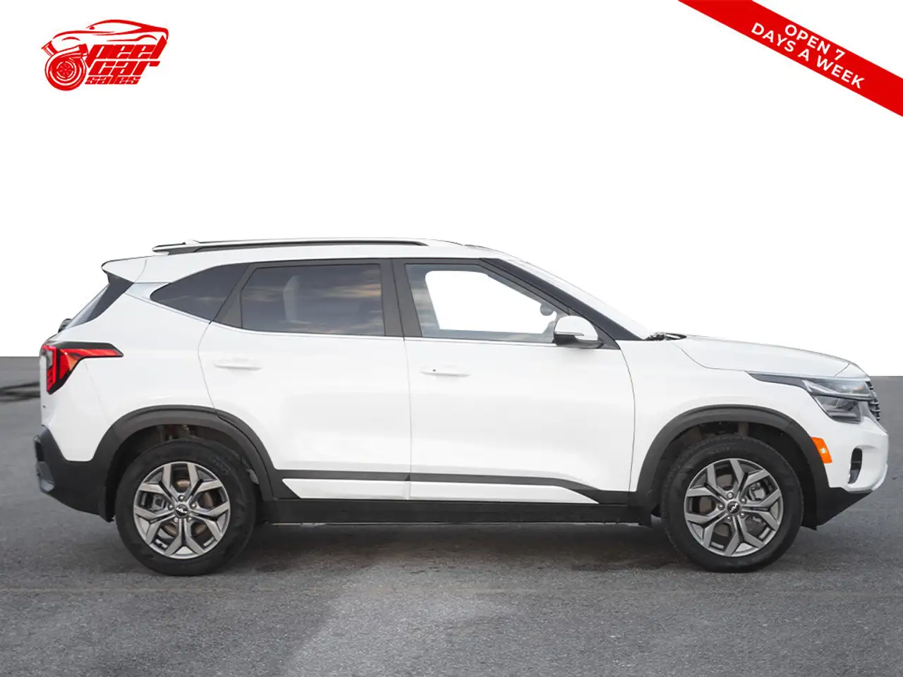 Kia Seltos photo Kia Seltos