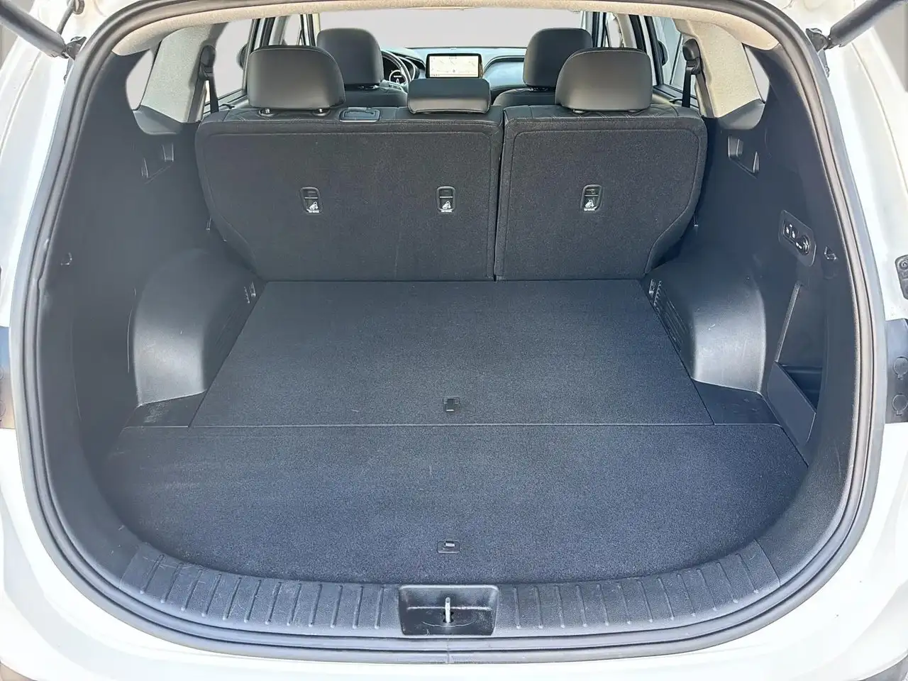 Hyundai SANTA FE снимка Hyundai SANTA FE