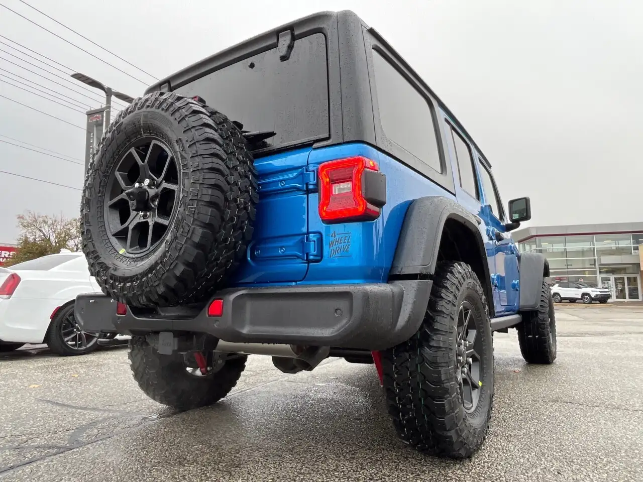 Jeep Wrangler снимка Jeep Wrangler