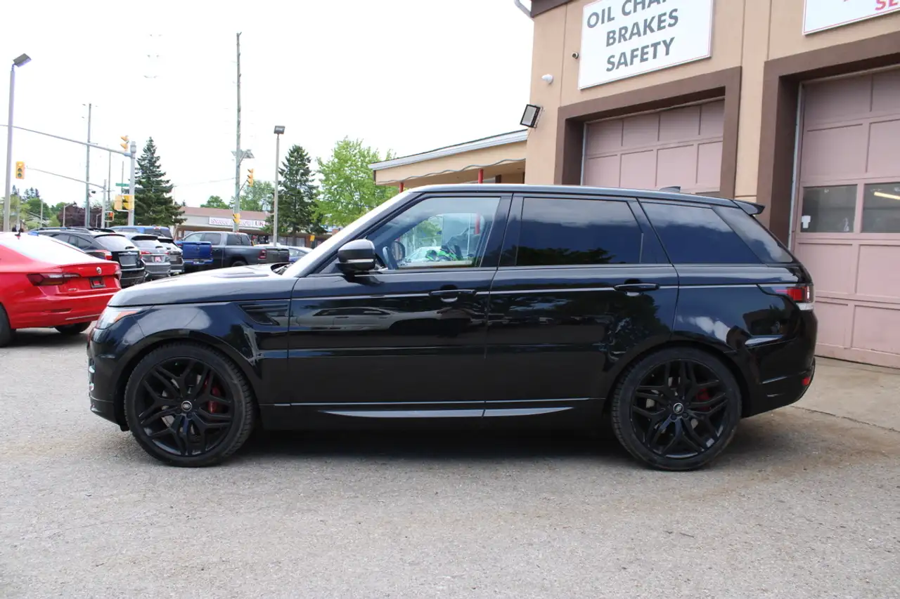 Land Rover Range Rover Sport снимка Land Rover Range Rover Sport