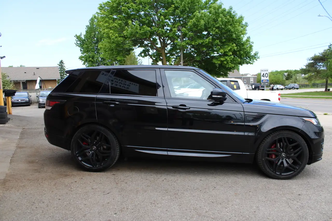 Land Rover Range Rover Sport снимка Land Rover Range Rover Sport