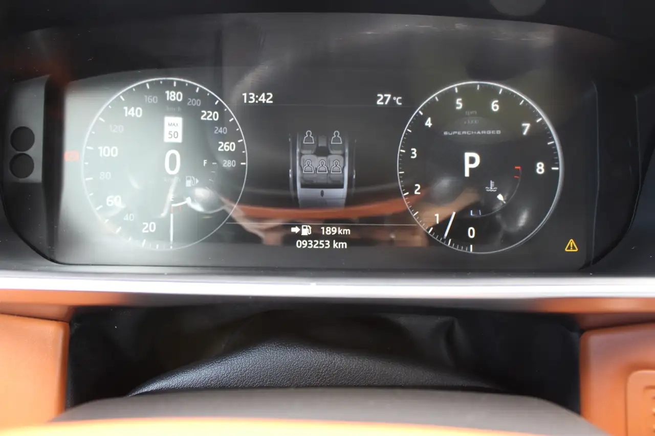 Land Rover Range Rover Sport снимка Land Rover Range Rover Sport