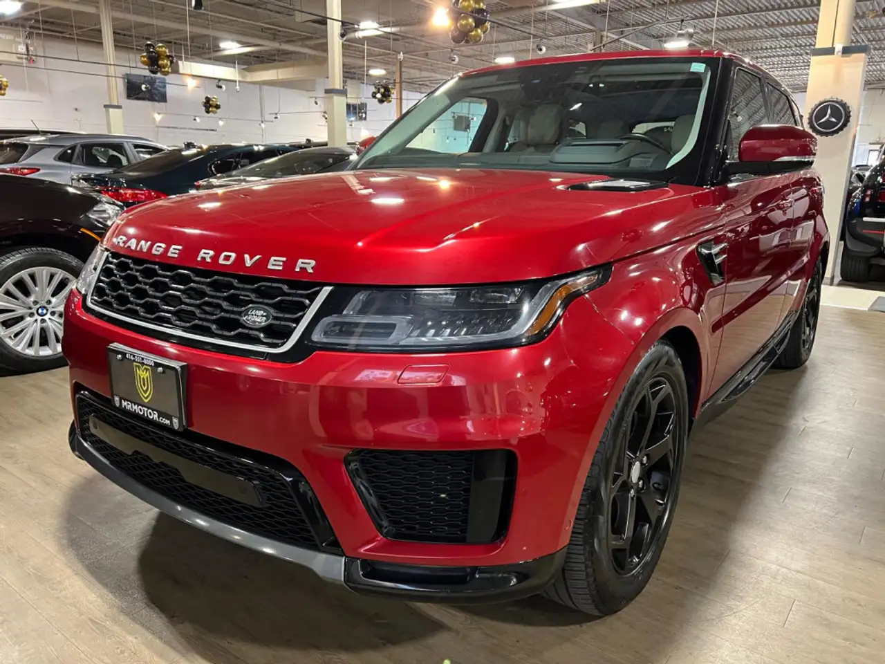 Land Rover Range Rover Sport снимка Land Rover Range Rover Sport