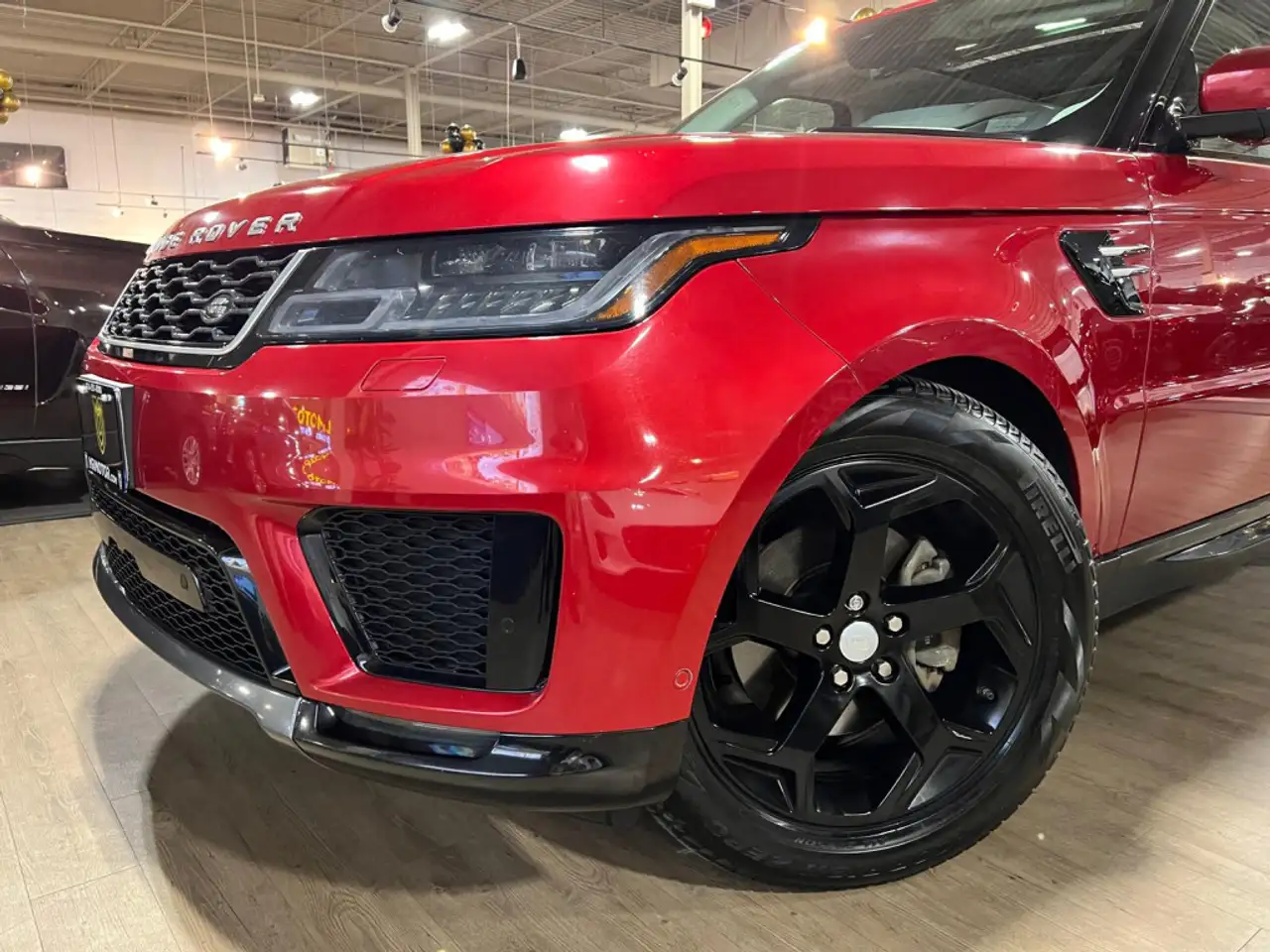 Land Rover Range Rover Sport снимка Land Rover Range Rover Sport