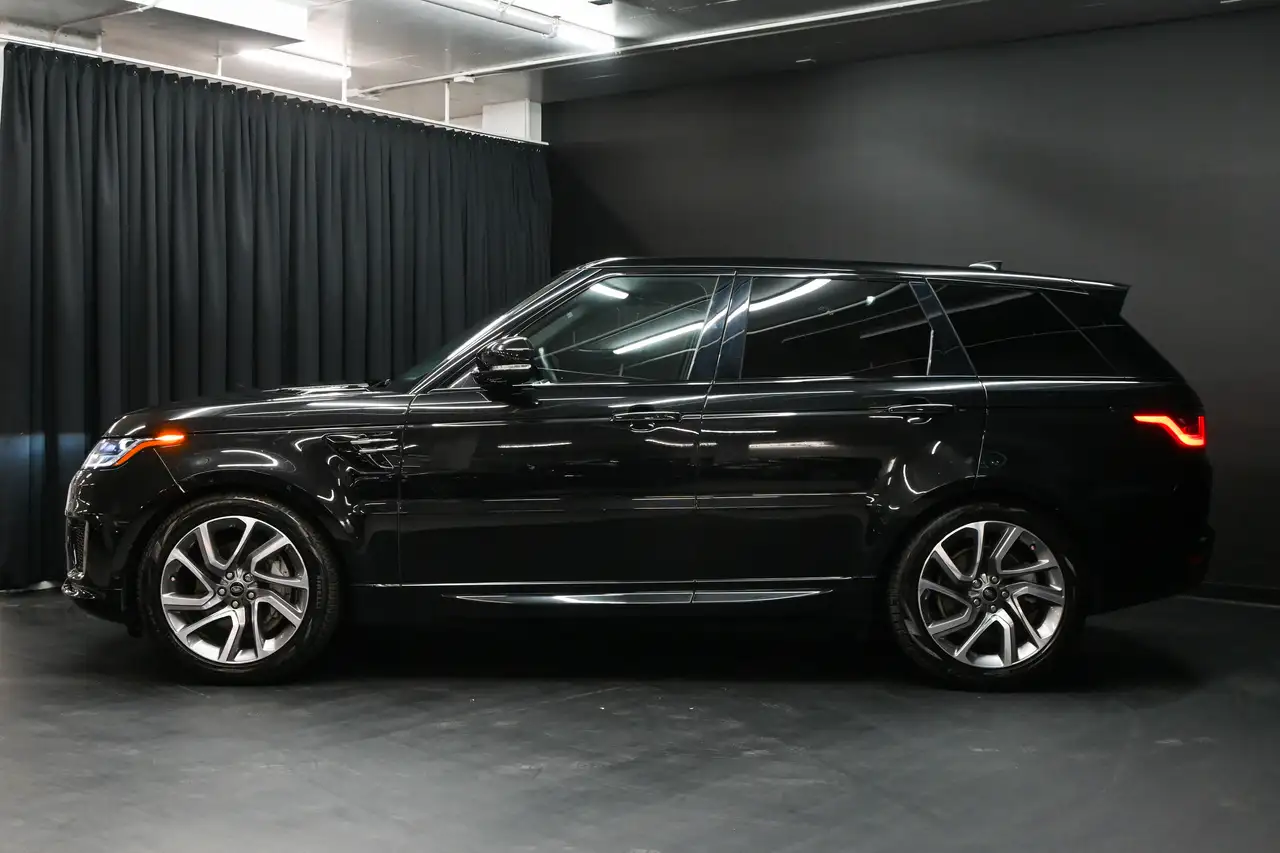 Land Rover Range Rover Sport снимка Land Rover Range Rover Sport