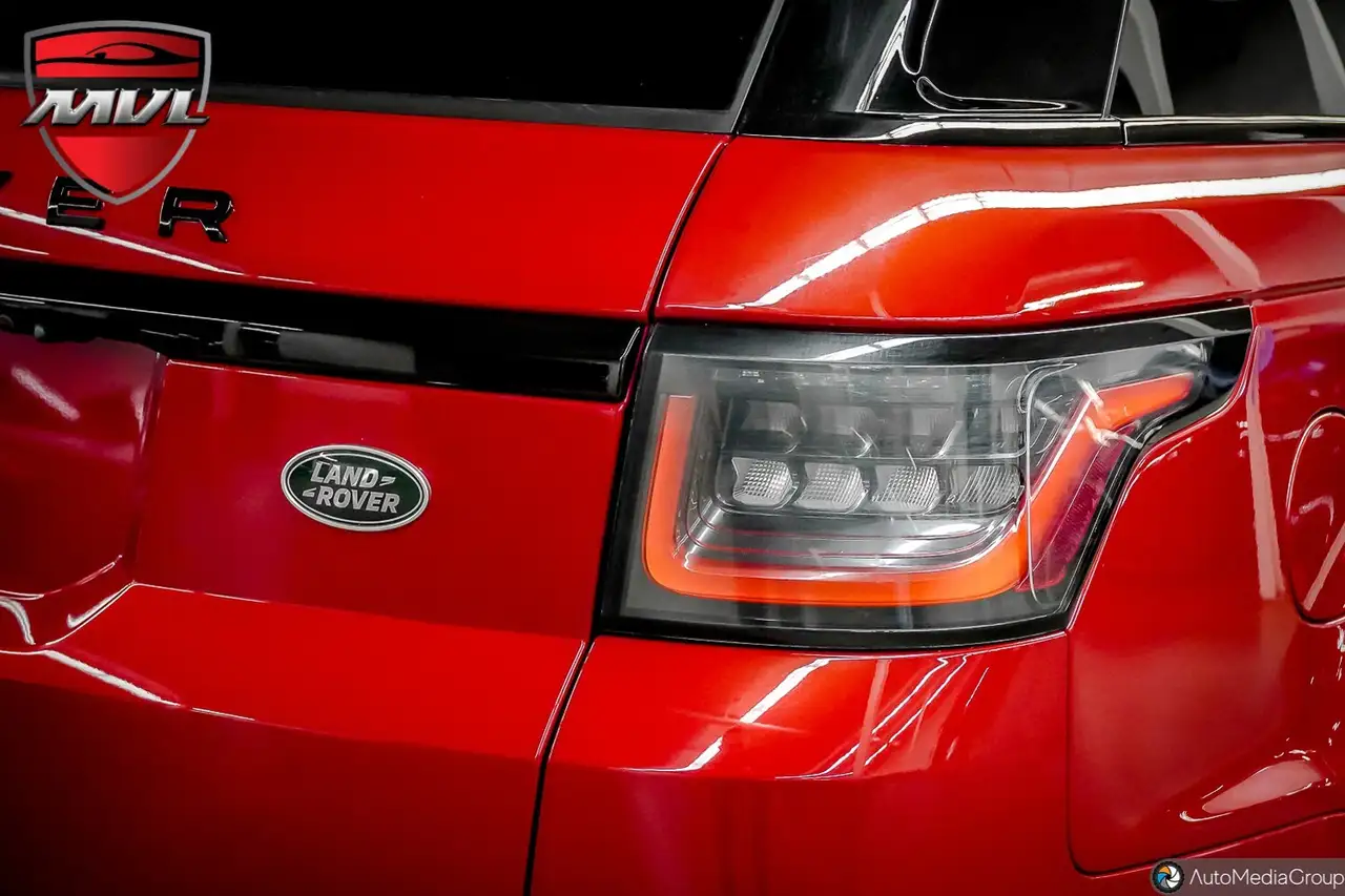 Land Rover Range Rover Sport снимка Land Rover Range Rover Sport
