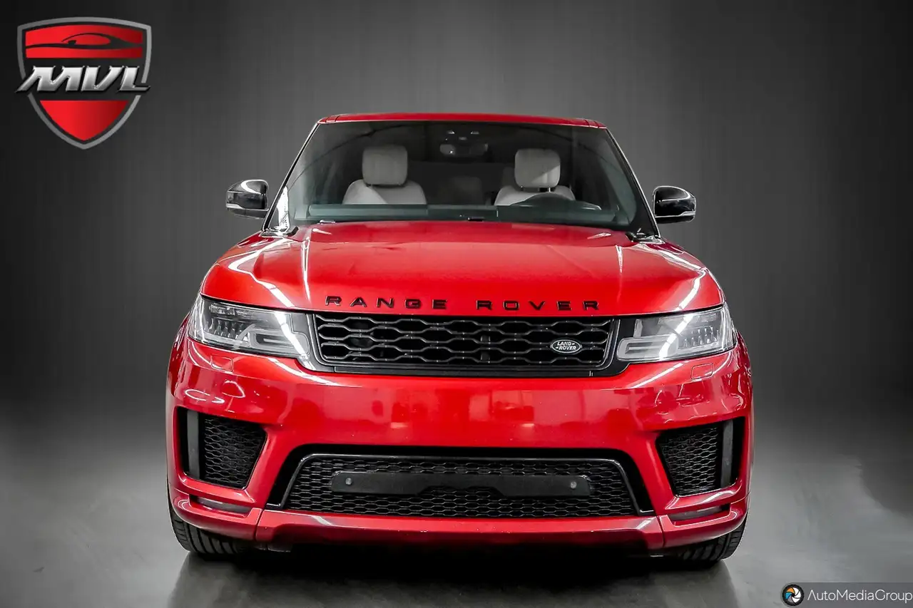 Land Rover Range Rover Sport снимка Land Rover Range Rover Sport