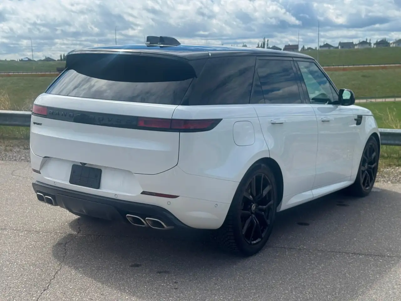 Land Rover Range Rover Sport снимка Land Rover Range Rover Sport