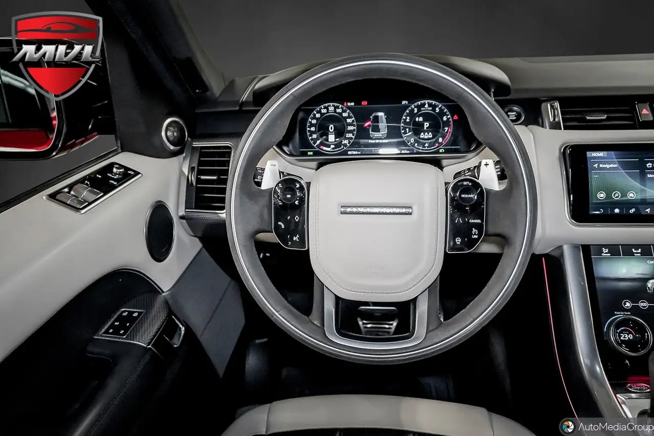 Land Rover Range Rover Sport снимка Land Rover Range Rover Sport