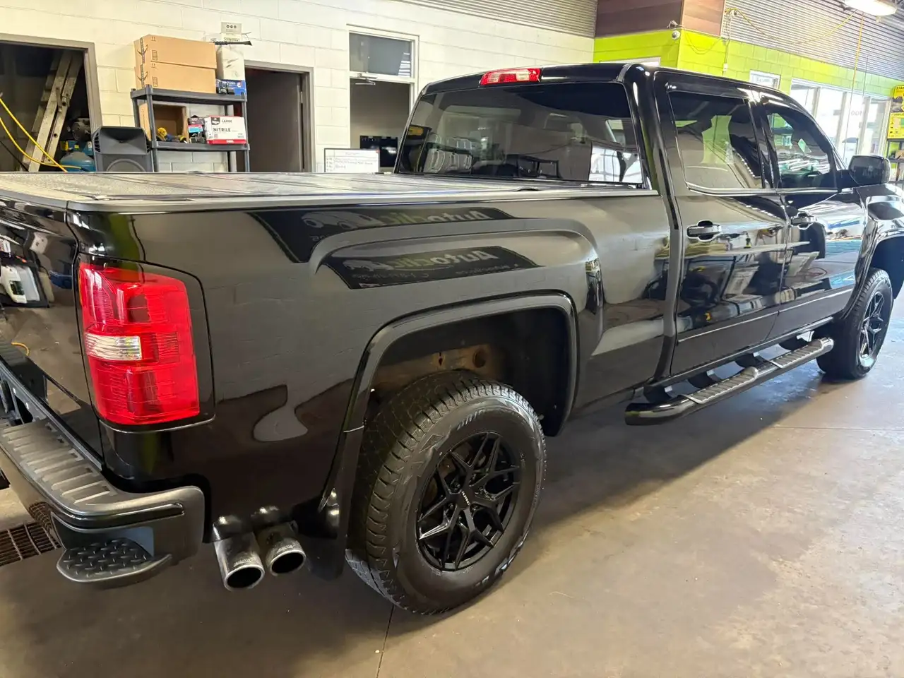 GMC Sierra 1500 photo GMC Sierra 1500