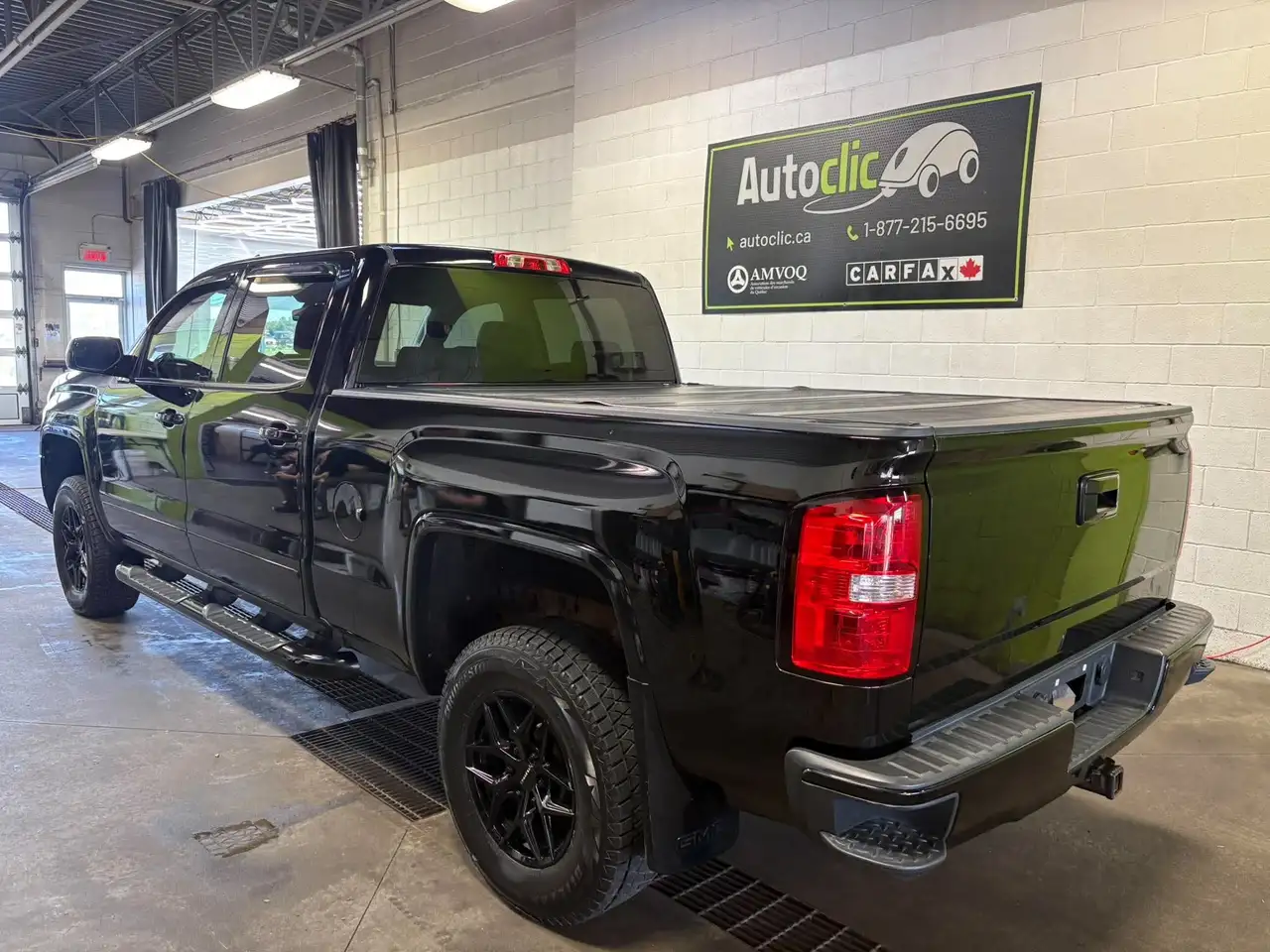 GMC Sierra 1500 photo GMC Sierra 1500