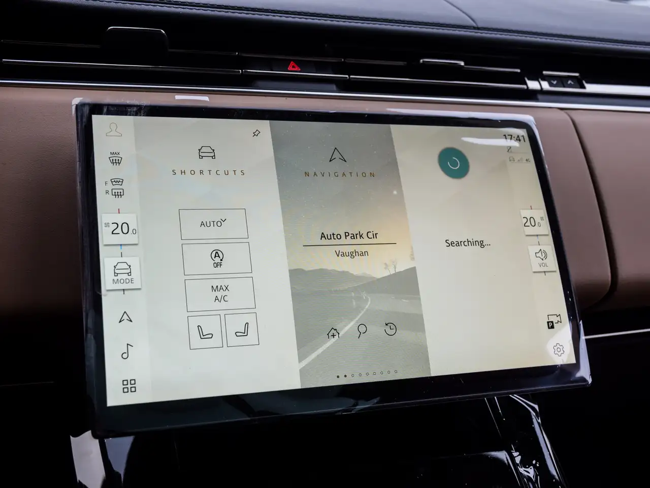 Land Rover Range Rover Sport снимка Land Rover Range Rover Sport