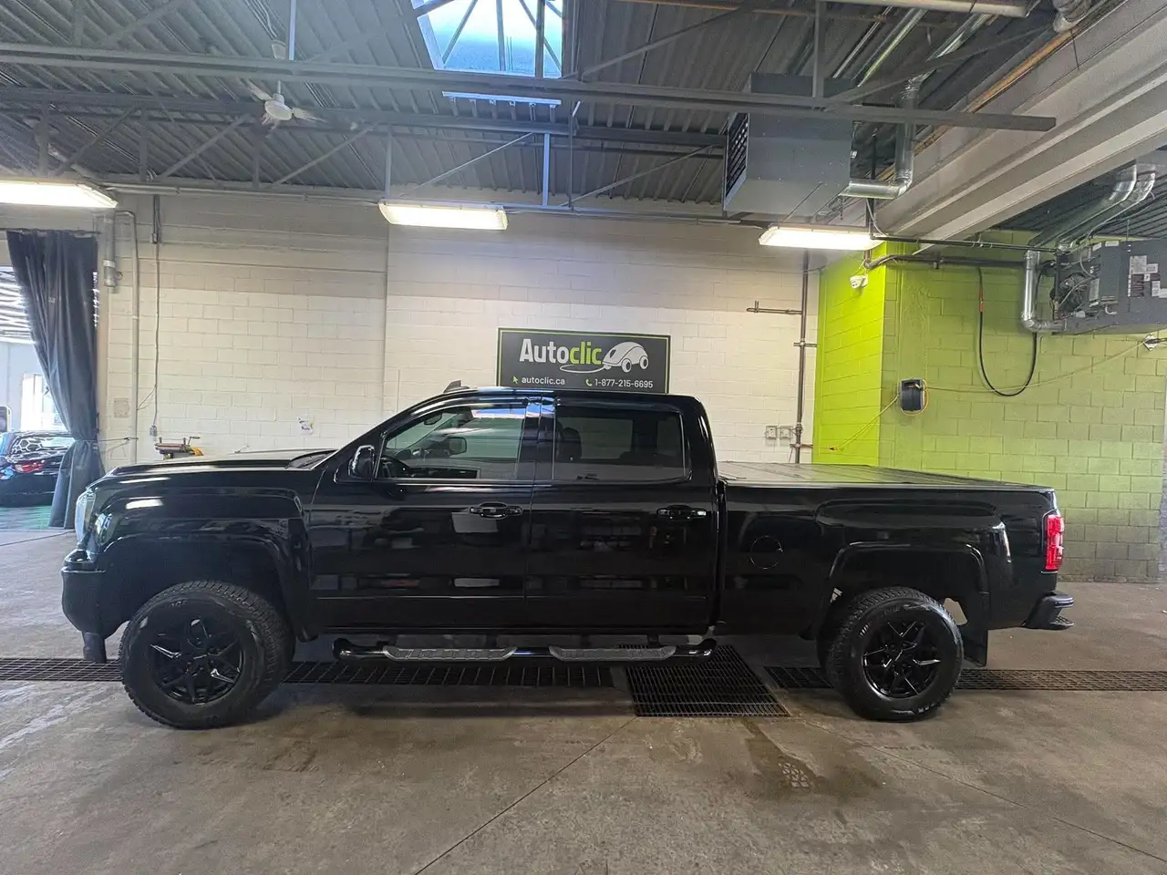 GMC Sierra 1500 photo GMC Sierra 1500