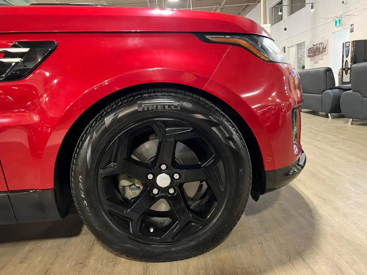 Land Rover Range Rover Sport снимка Land Rover Range Rover Sport