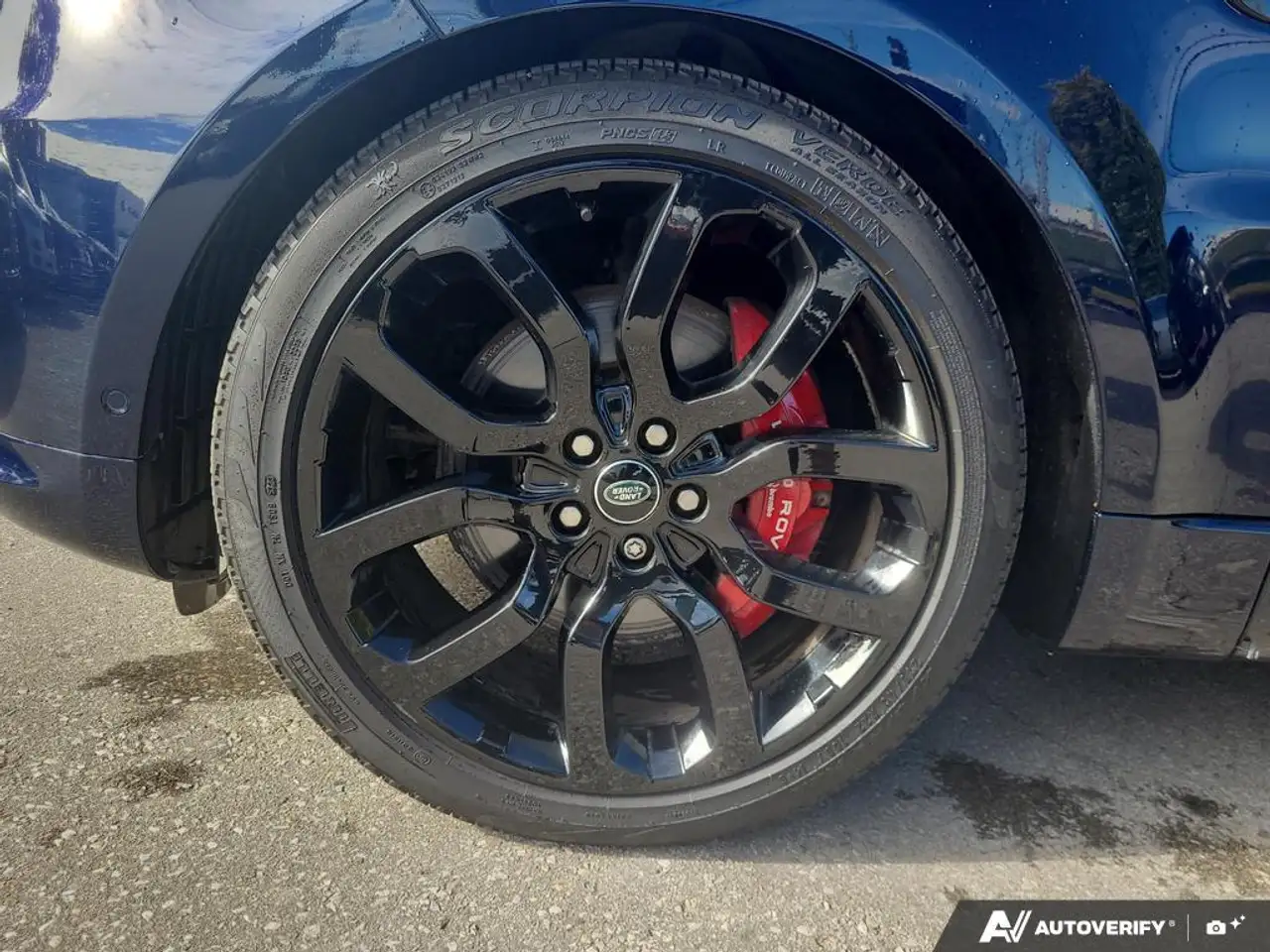 Land Rover Range Rover Sport снимка Land Rover Range Rover Sport