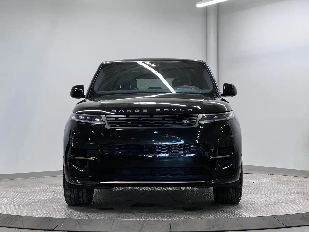 Land Rover Range Rover Sport снимка Land Rover Range Rover Sport