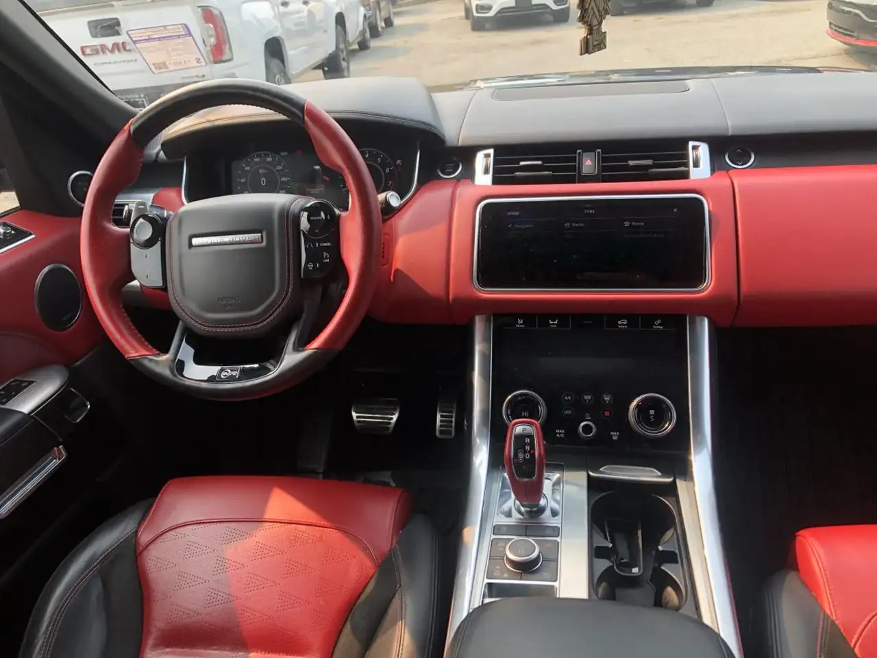 Land Rover Range Rover Sport снимка Land Rover Range Rover Sport