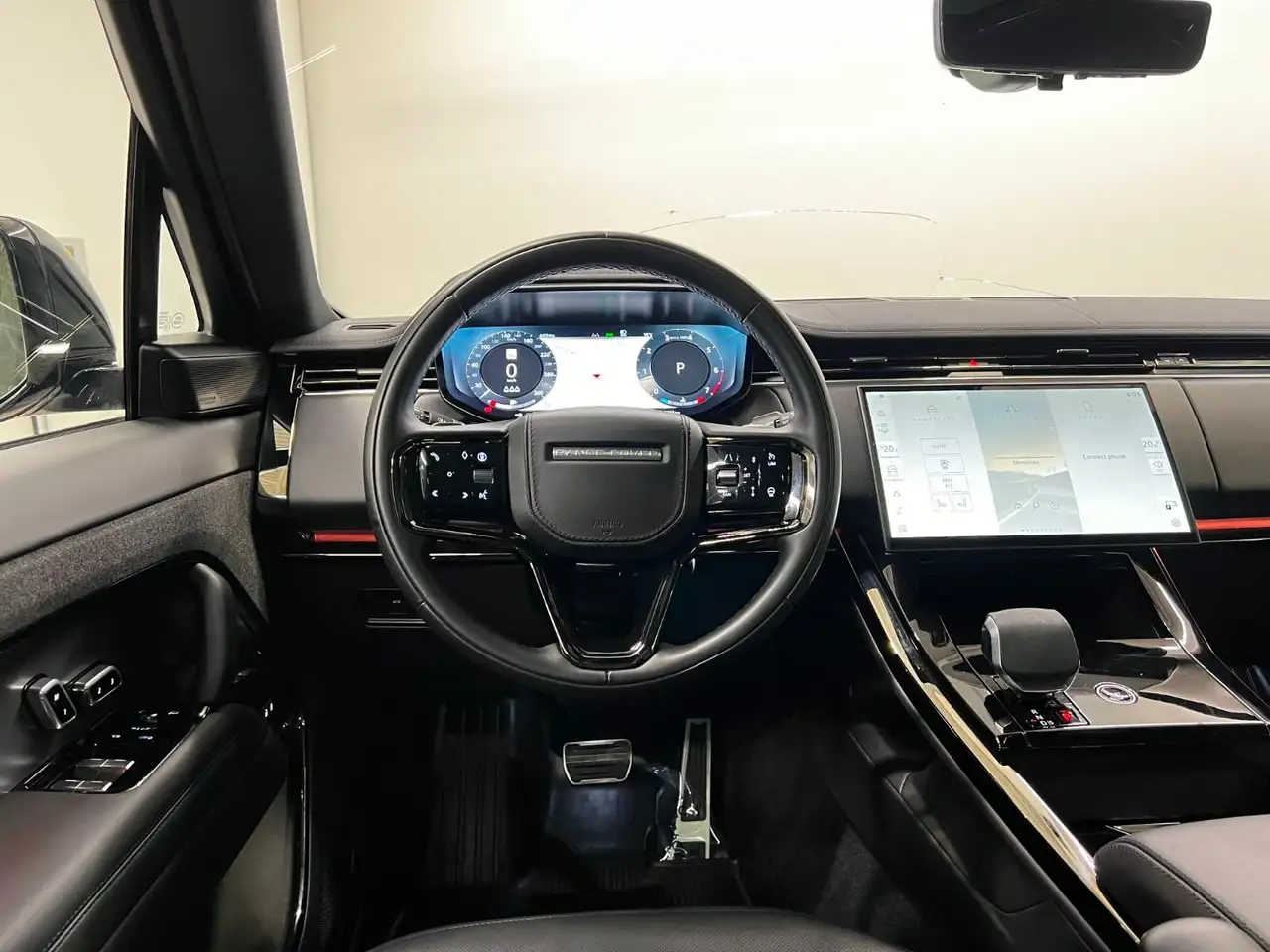 Land Rover Range Rover Sport снимка Land Rover Range Rover Sport
