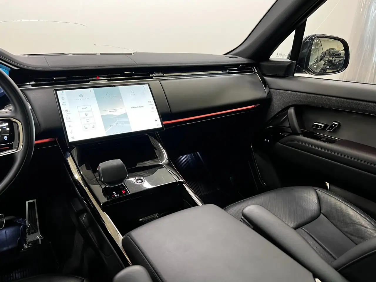 Land Rover Range Rover Sport снимка Land Rover Range Rover Sport
