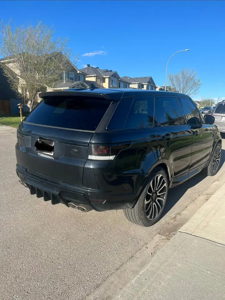 Land Rover Range Rover Sport снимка Land Rover Range Rover Sport