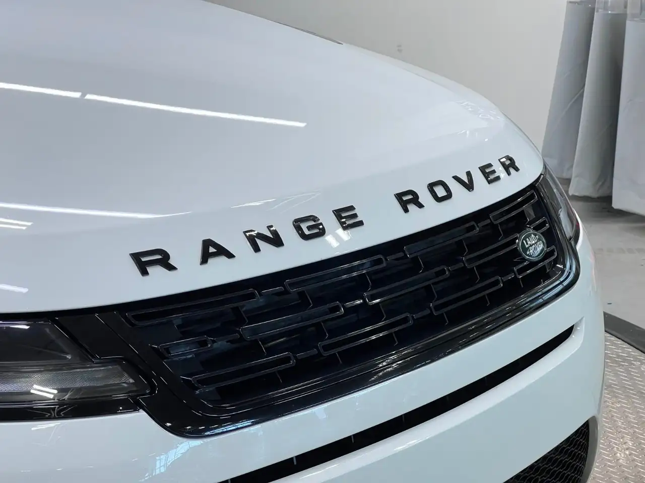 Land Rover Range Rover Evoque снимка Land Rover Range Rover Evoque