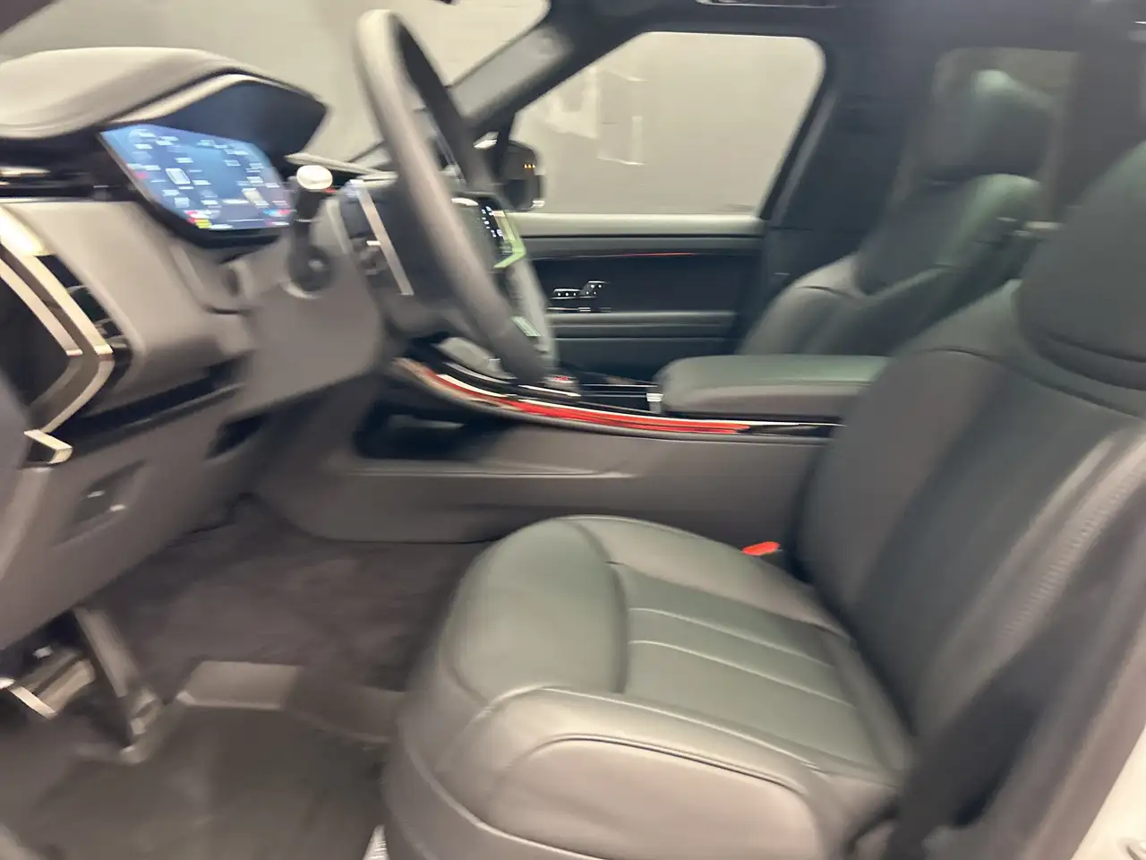 Land Rover Range Rover Sport снимка Land Rover Range Rover Sport