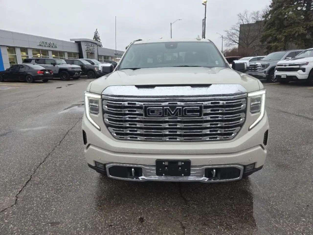 GMC Sierra 1500 снимка GMC Sierra 1500