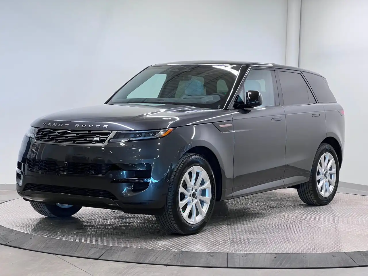 Land Rover Range Rover Sport снимка Land Rover Range Rover Sport