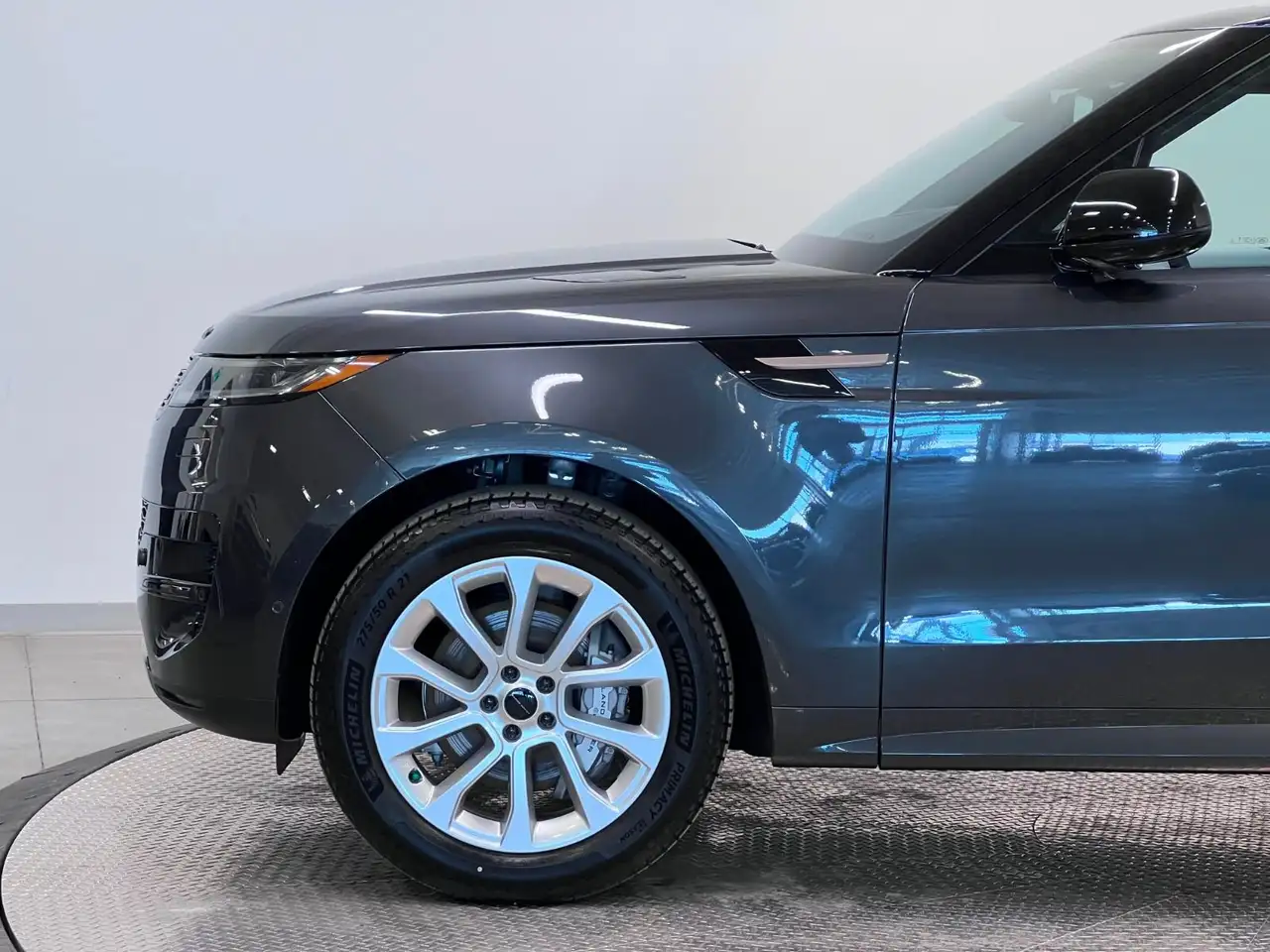 Land Rover Range Rover Sport снимка Land Rover Range Rover Sport
