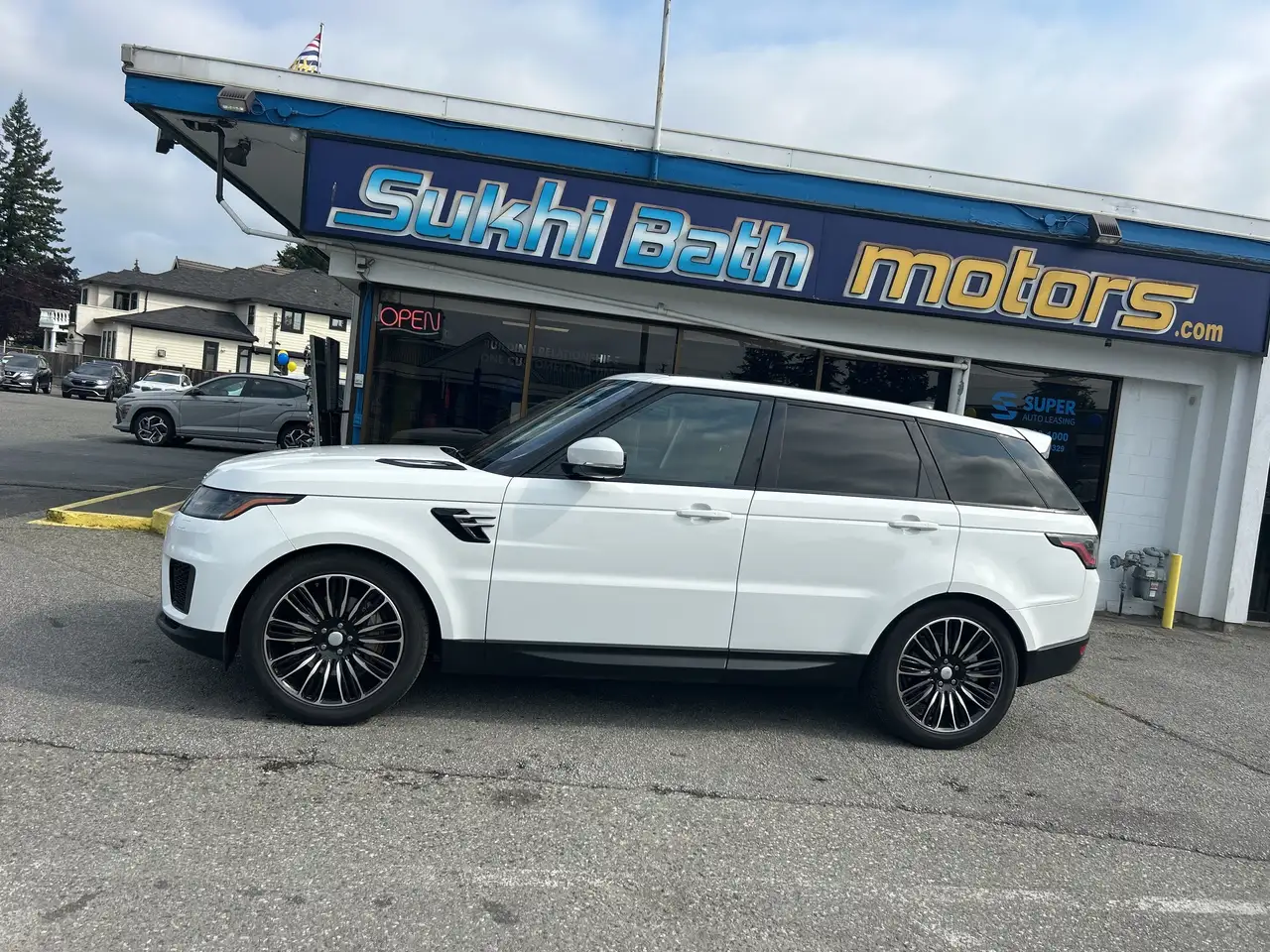 Land Rover Range Rover Sport снимка Land Rover Range Rover Sport