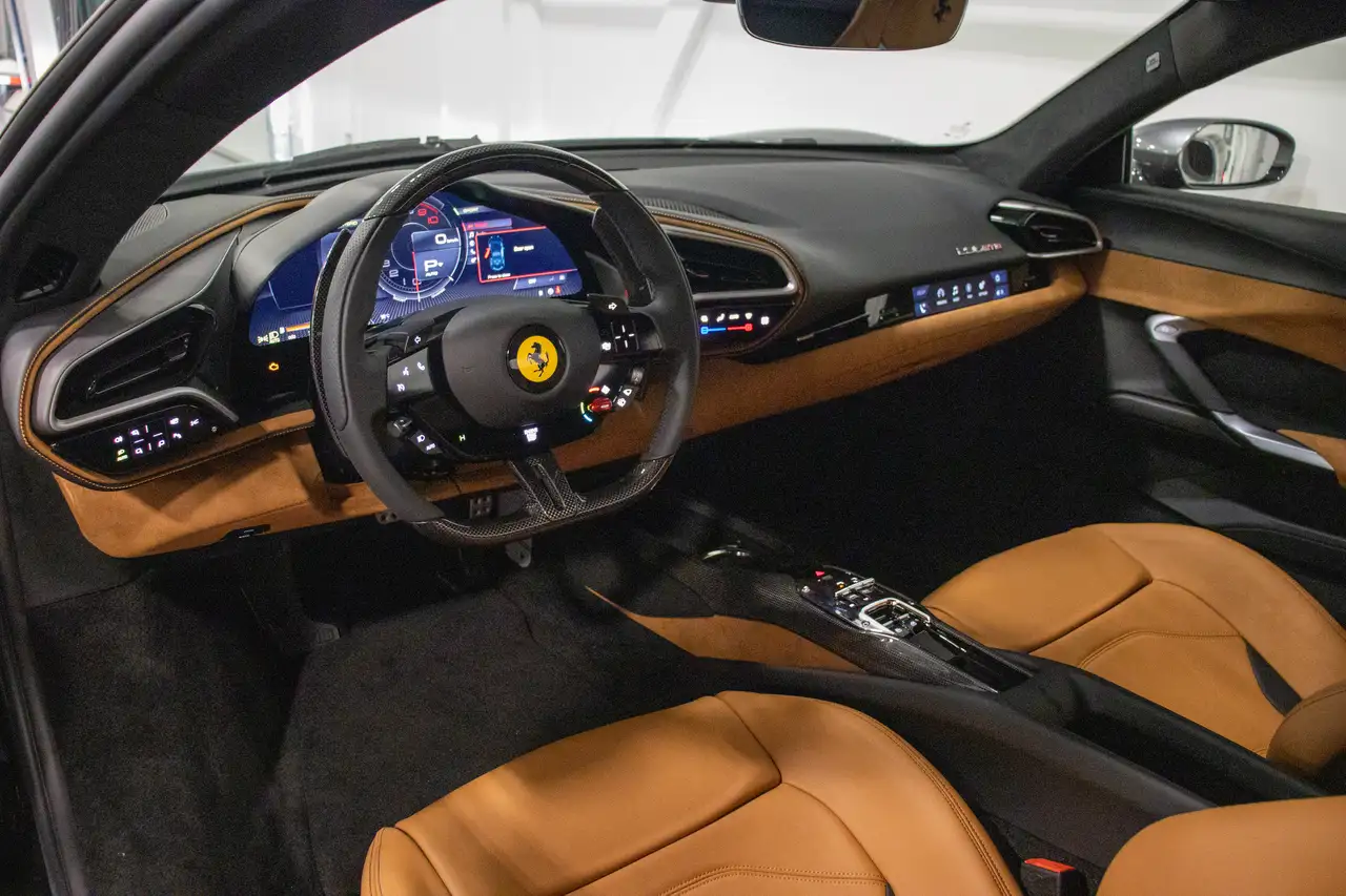 Ferrari 296 GTB снимка Ferrari 296 GTB