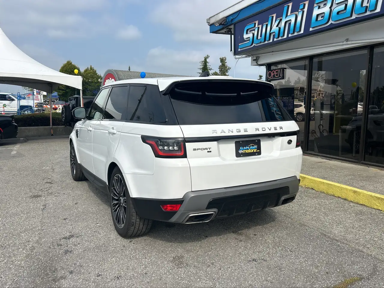 Land Rover Range Rover Sport снимка Land Rover Range Rover Sport