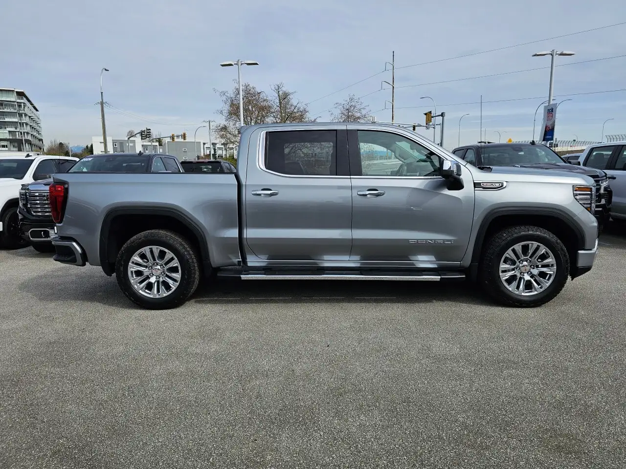 GMC Sierra 1500 снимка GMC Sierra 1500
