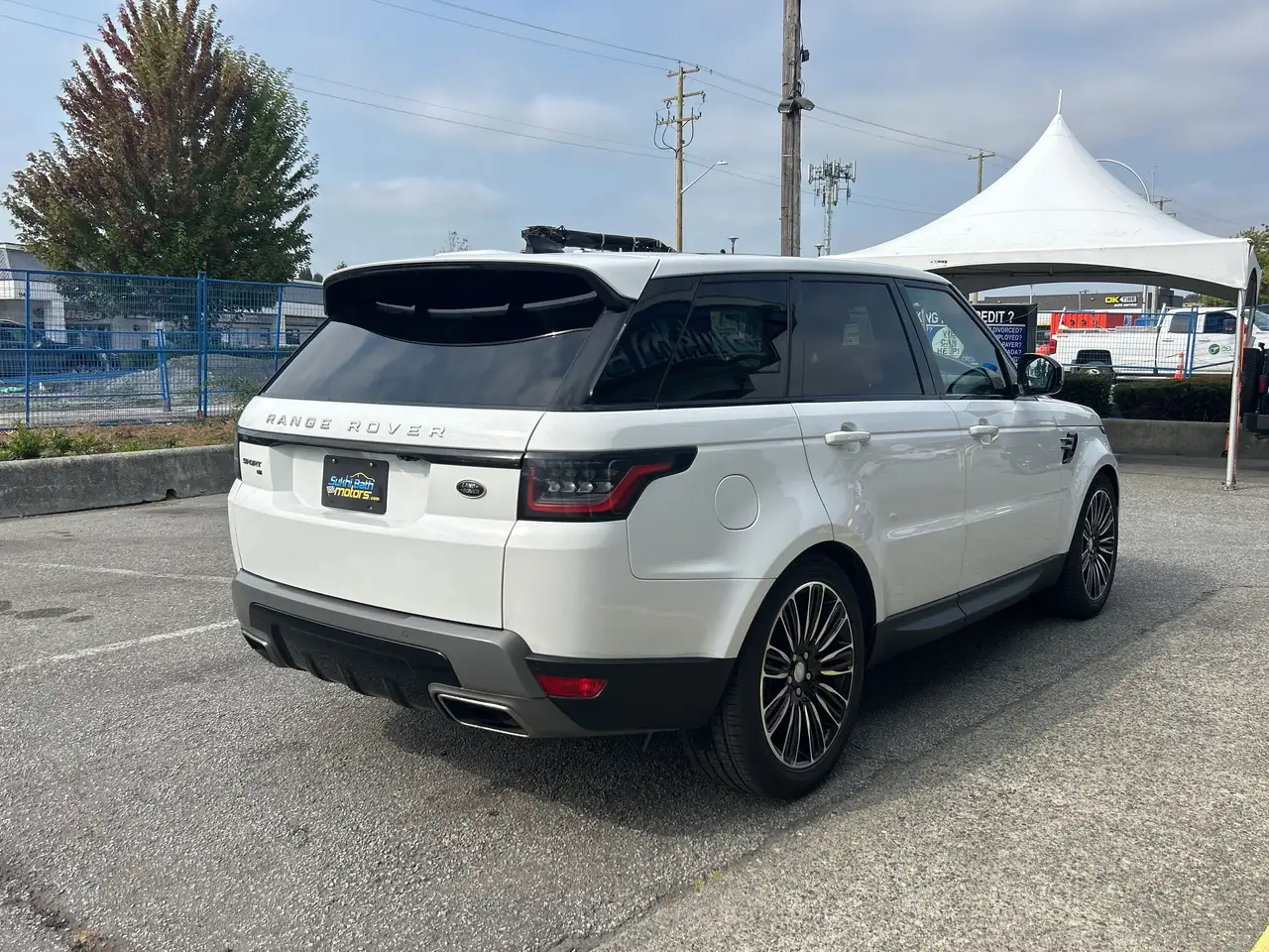 Land Rover Range Rover Sport снимка Land Rover Range Rover Sport