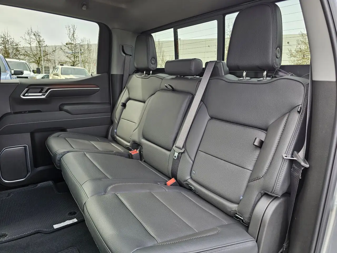 GMC Sierra 1500 снимка GMC Sierra 1500