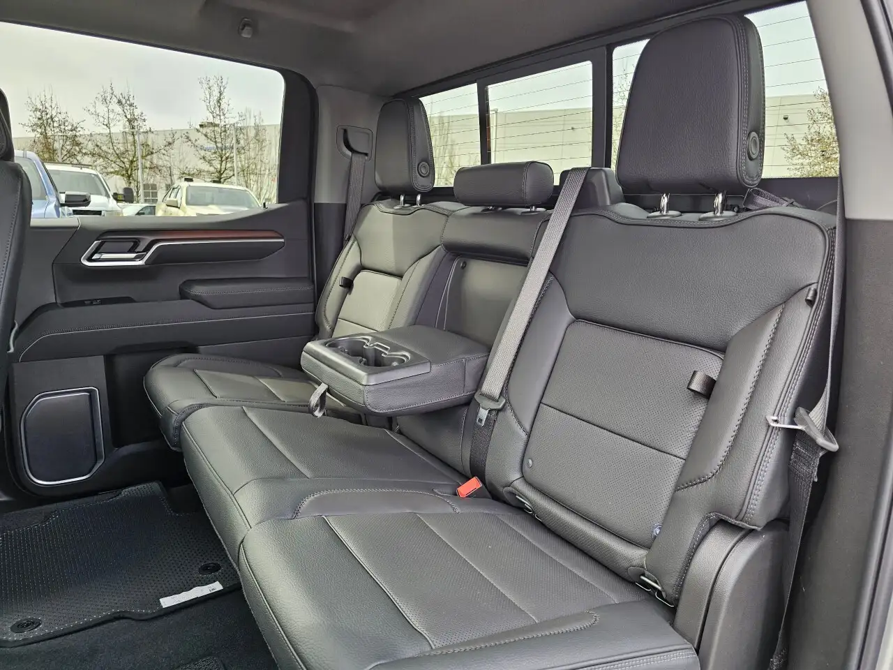 GMC Sierra 1500 снимка GMC Sierra 1500