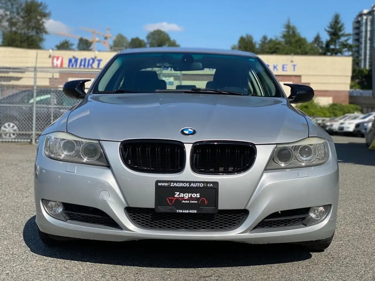 BMW 3 Series снимка BMW 3 Series