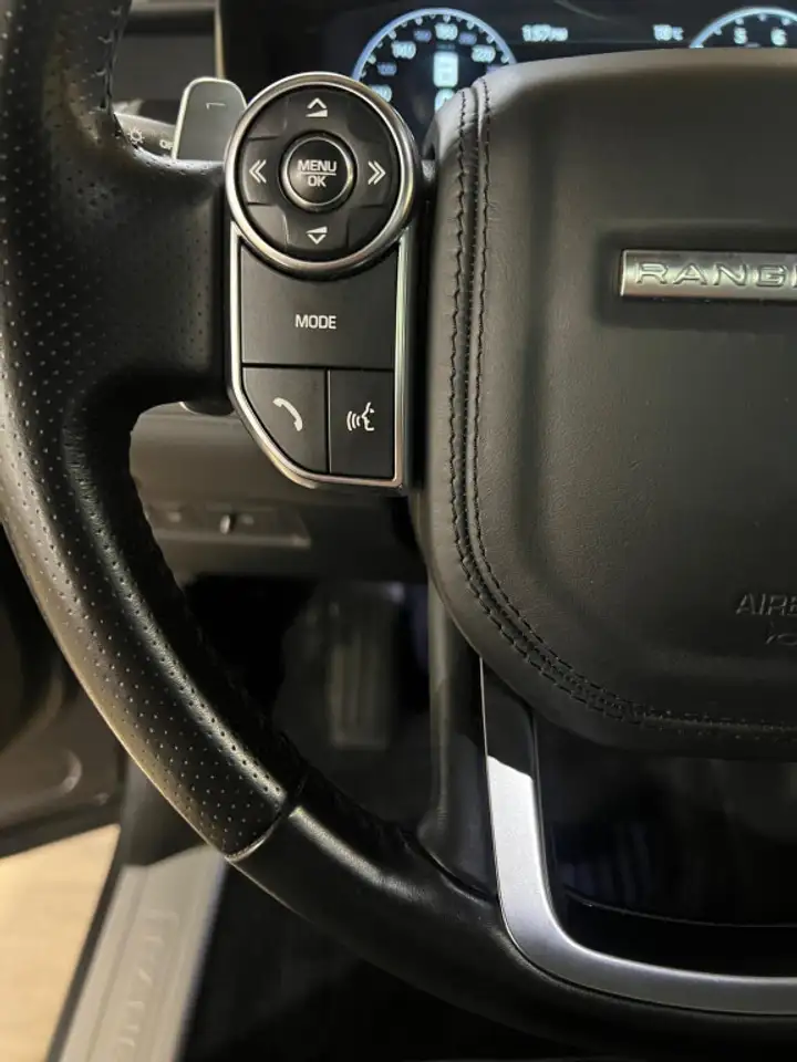 Land Rover Range Rover Sport снимка Land Rover Range Rover Sport