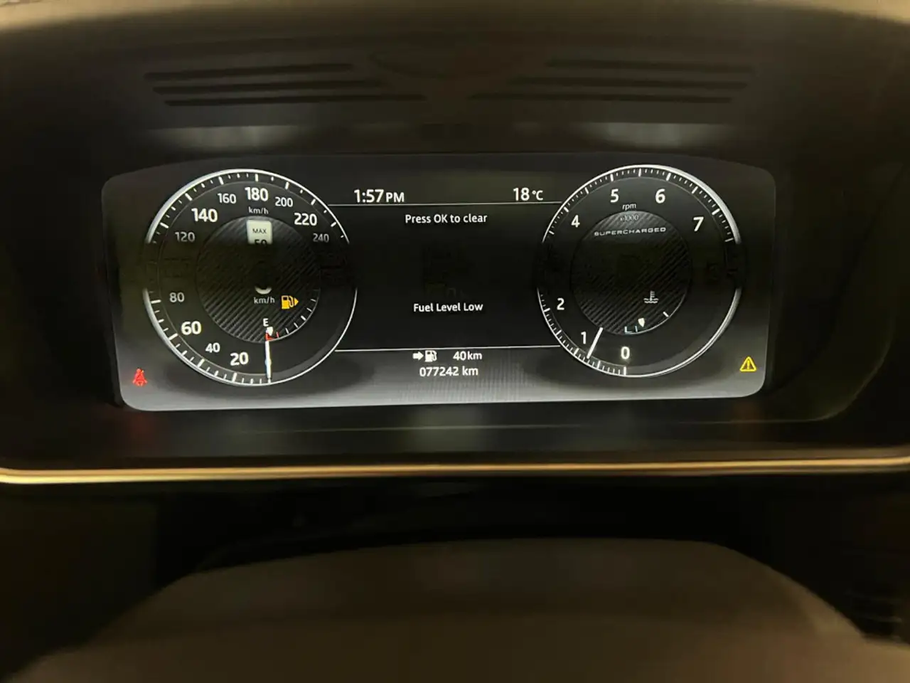 Land Rover Range Rover Sport снимка Land Rover Range Rover Sport