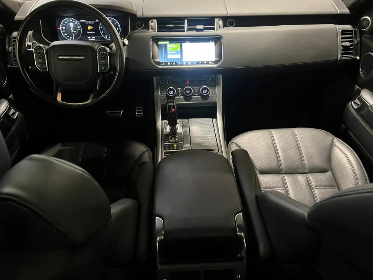 Land Rover Range Rover Sport снимка Land Rover Range Rover Sport