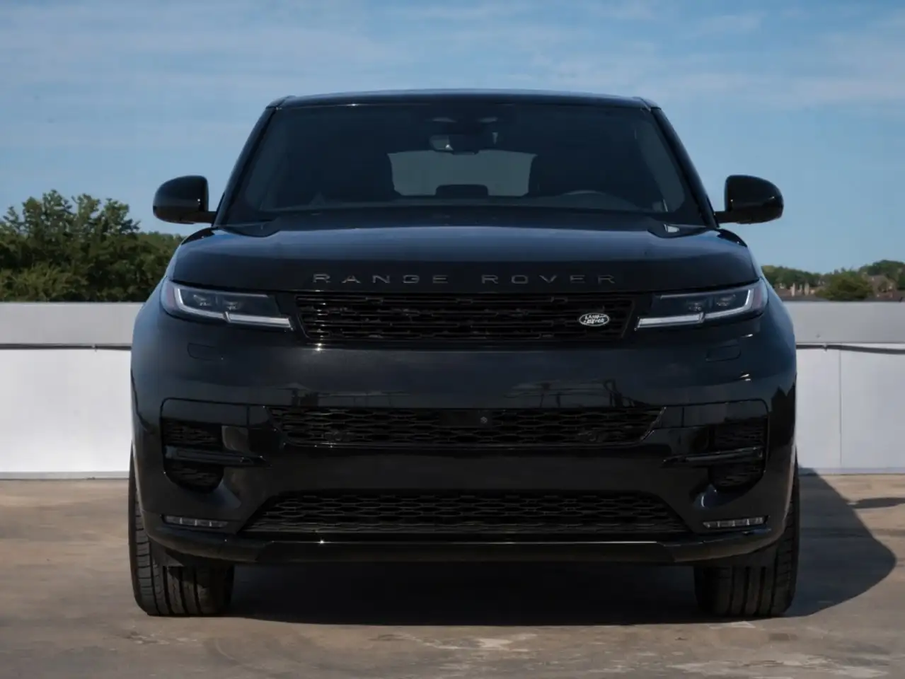 Land Rover Range Rover Sport снимка Land Rover Range Rover Sport