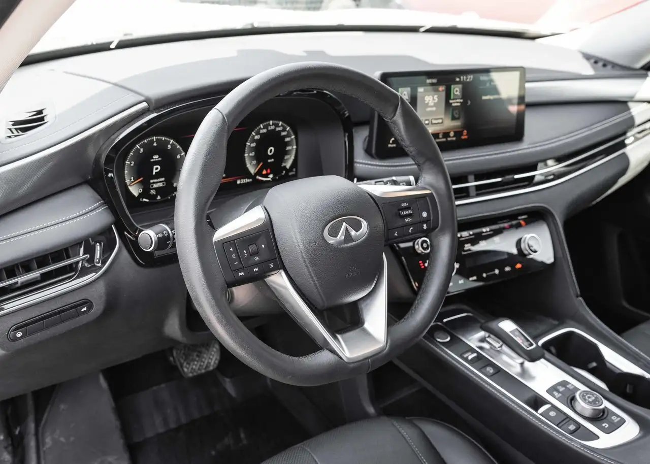 Infiniti QX60 снимка Infiniti QX60