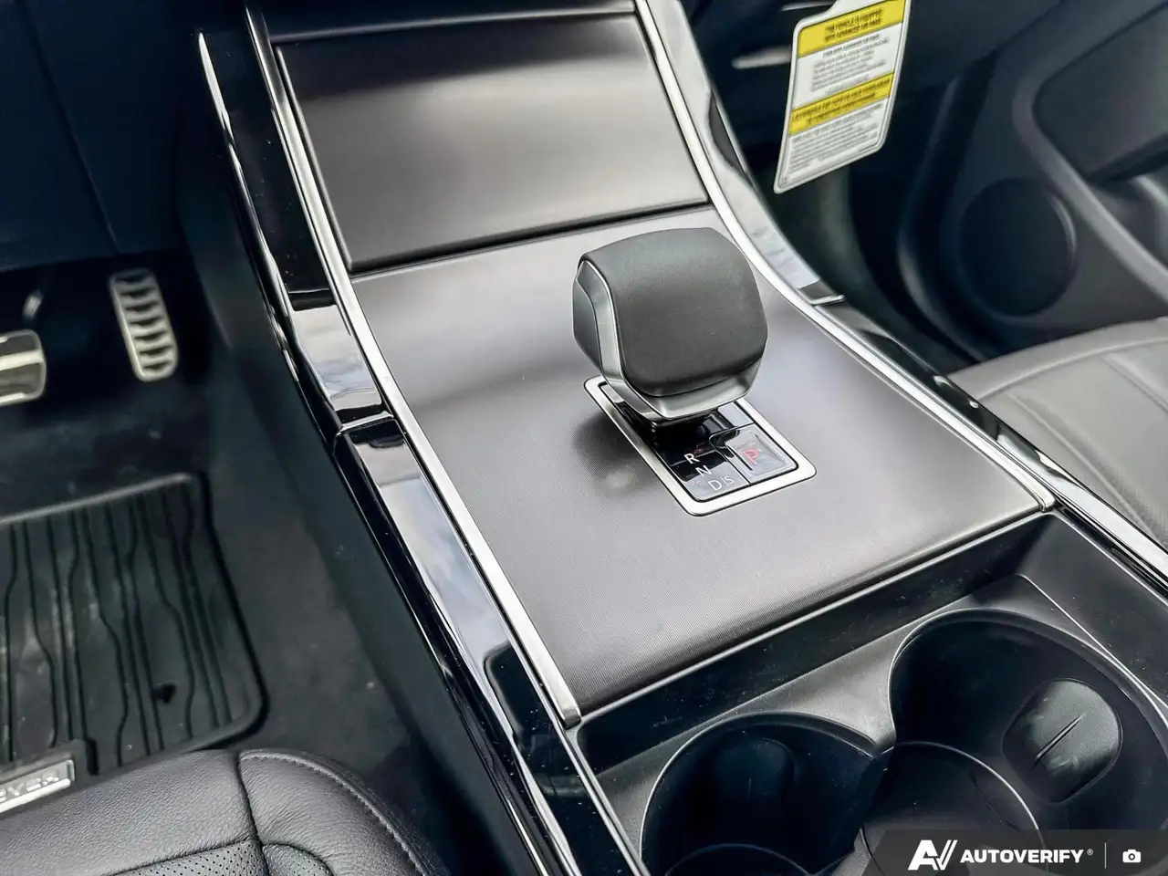 Land Rover Range Rover Evoque снимка Land Rover Range Rover Evoque