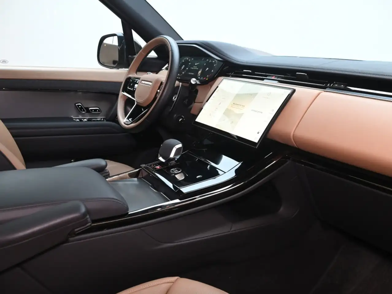 Land Rover Range Rover Sport снимка Land Rover Range Rover Sport