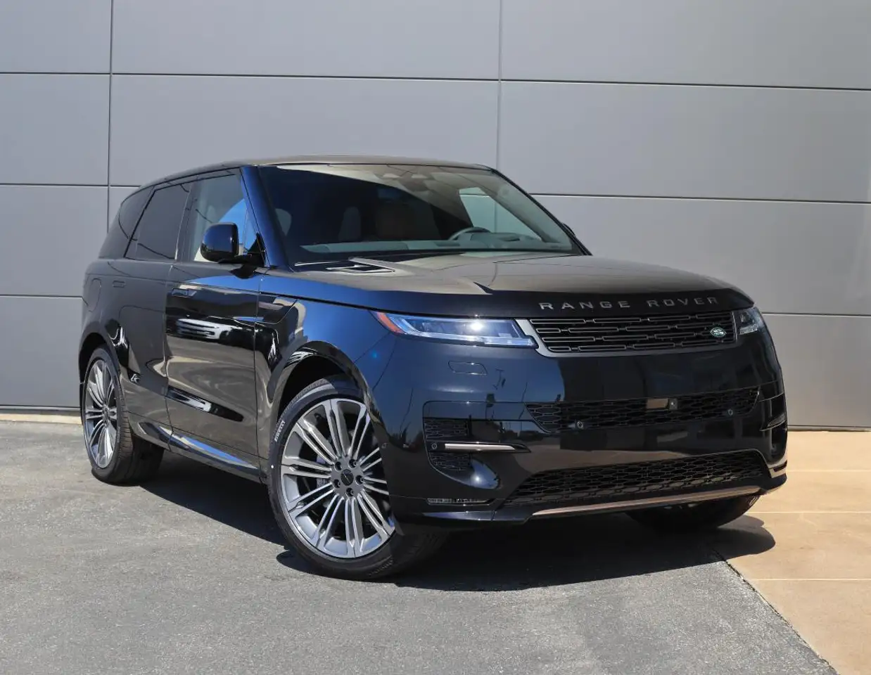 Land Rover Range Rover Sport снимка Land Rover Range Rover Sport