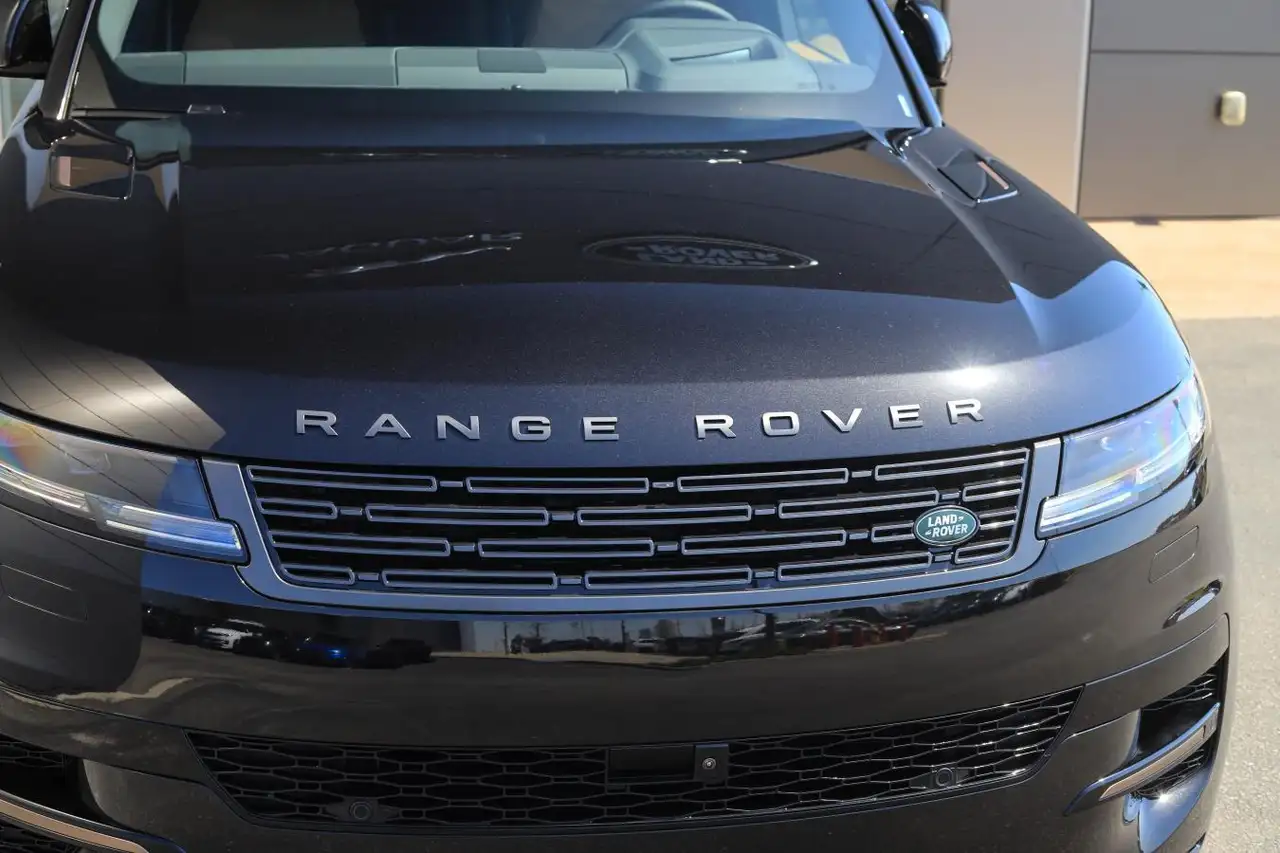 Land Rover Range Rover Sport снимка Land Rover Range Rover Sport