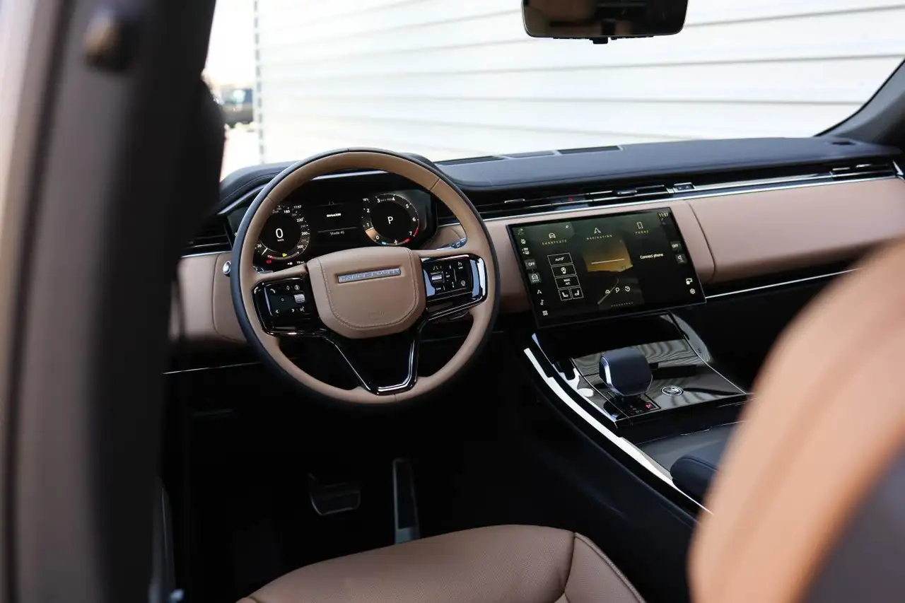 Land Rover Range Rover Sport снимка Land Rover Range Rover Sport
