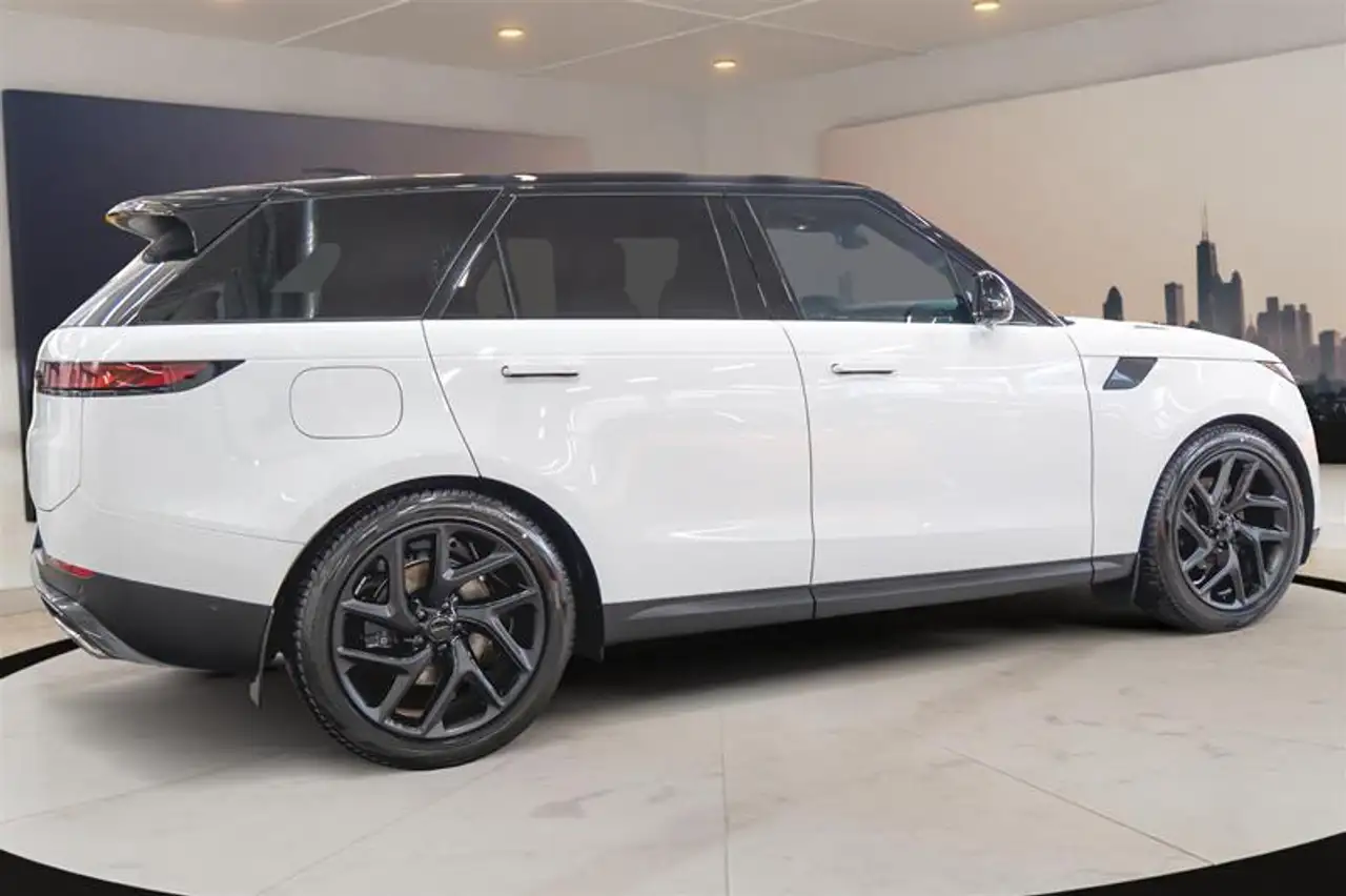 Land Rover Range Rover Sport снимка Land Rover Range Rover Sport